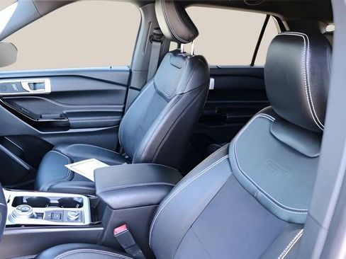Used 2022 Ford Explorer ST w/ ST Street Pack image 12