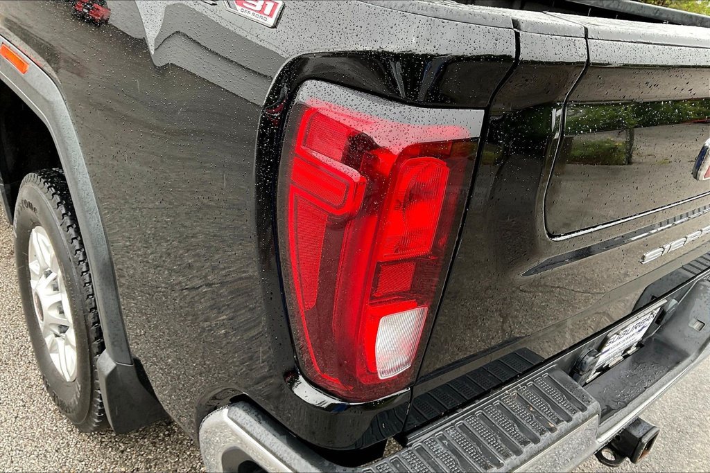 Used 2022 GMC Sierra 2500 SLE w/ Preferred Package AWD/4WD image 27