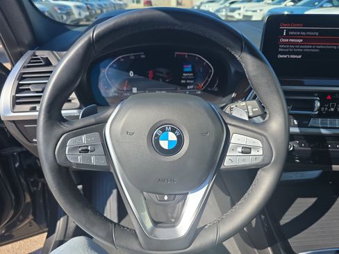 Used 2022 BMW X3 xDrive30i w/ Premium Package image 9