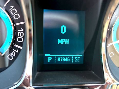 Used 2011 Buick LaCrosse CXL w/ Driver Confidence Package FWD image 7