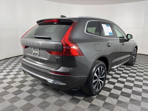 Used 2023 Volvo XC60 B5 Plus w/ Protection Package Premier FWD image 8