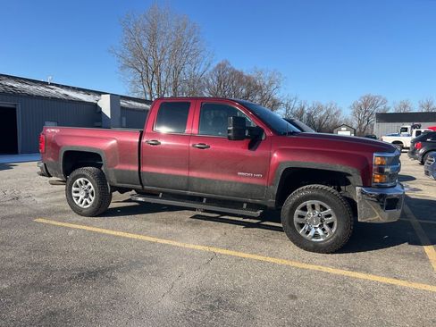 Used 2015 Chevrolet Silverado 2500 LT w/ LT Convenience Package image 1