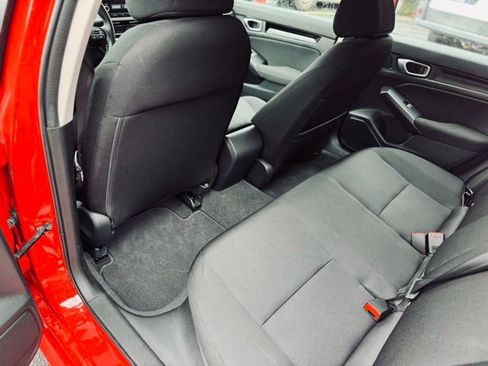Used 2023 Honda Civic EX image 17