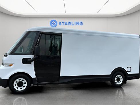Used 2024 Chevrolet Brightdrop 600 w/ Battery Pack, Max Range AWD/4WD image 2
