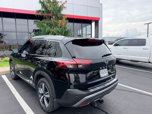 Used 2022 Nissan Rogue SL AWD/4WD image 3