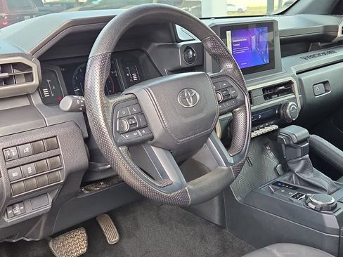 Used 2024 Toyota Tacoma SR image 10