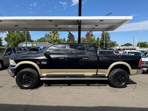 Used 2013 RAM 2500 Longhorn w/ Convenience Group AWD/4WD image 3