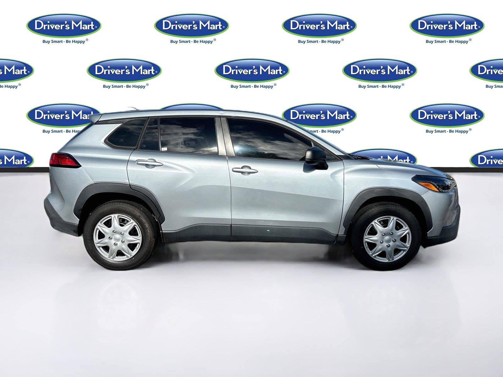 Used 2023 Toyota Corolla Cross L FWD image 8