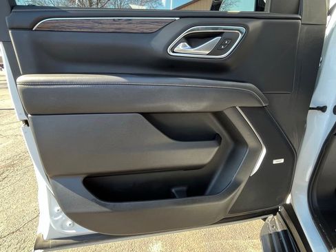 Used 2024 Chevrolet Tahoe Premier image 9