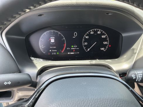 Used 2025 Honda HR-V EX-L image 21