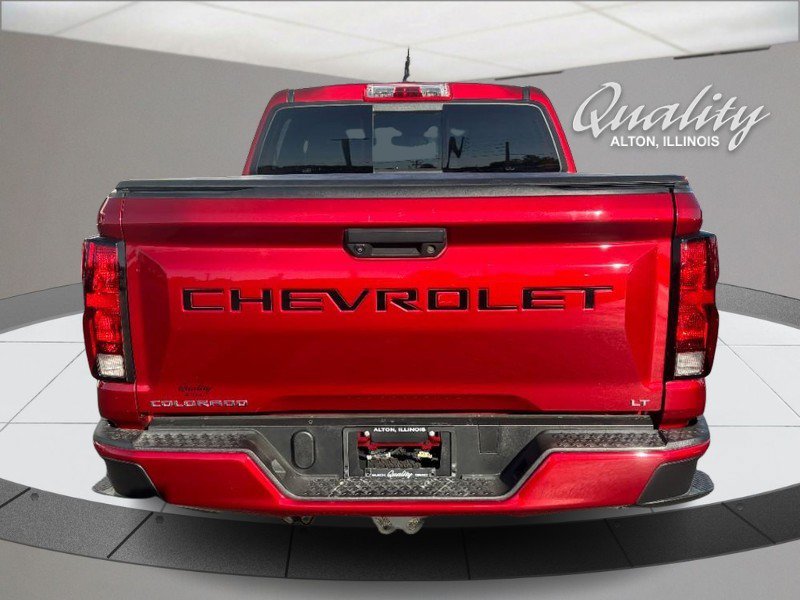 Used 2023 Chevrolet Colorado LT w/ LT Convenience Package II AWD/4WD image 5