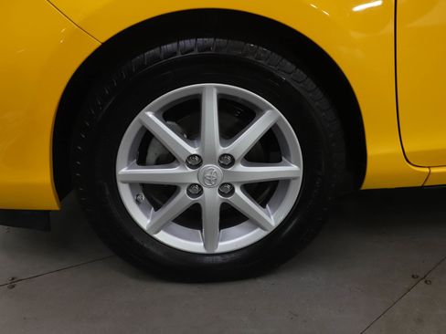 Used 2014 Toyota Prius C Three image 25