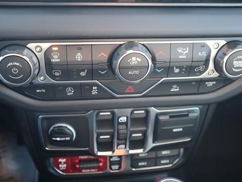 New 2026 Jeep Gladiator Rubicon w/ Steel Power Dome Hood Package image 11