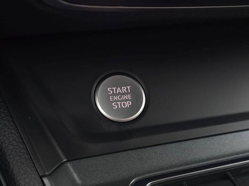 Used 2019 Audi Q3 2.0T Premium Plus w/ Premium Plus Package image 48