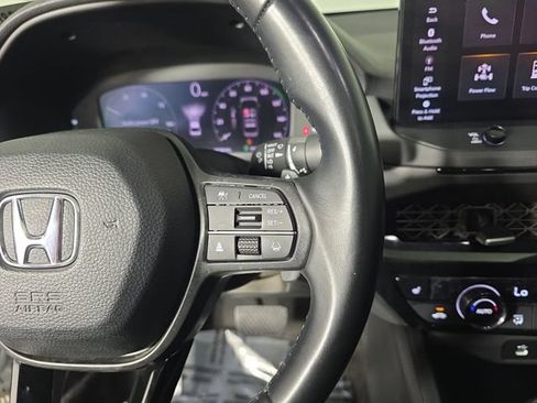 Used 2024 Honda Accord EX-L image 28