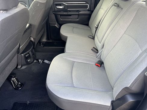 Used 2024 RAM 2500 Big Horn w/ Bed Utility Group image 23