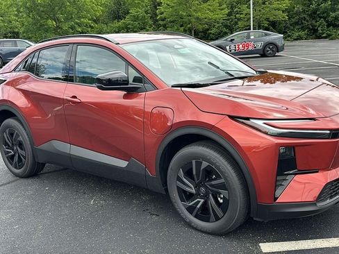 New 2026 Toyota C-HR AWD/4WD image 29