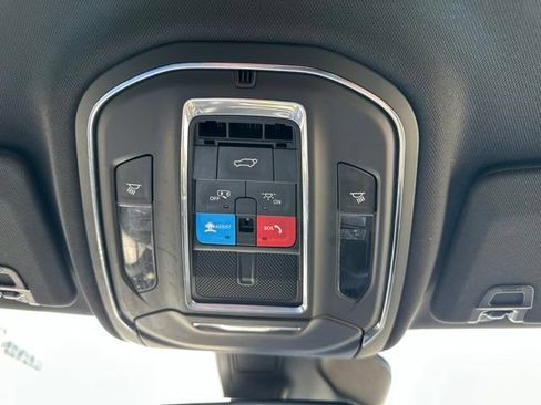 Certified 2024 Jeep Grand Cherokee Altitude AWD/4WD image 21