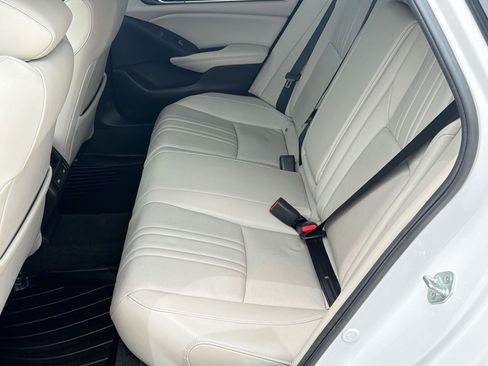 Used 2022 Honda Accord EX-L image 14