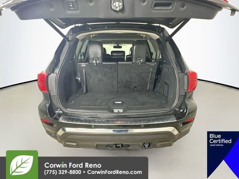 Used 2020 Nissan Pathfinder Platinum image 31
