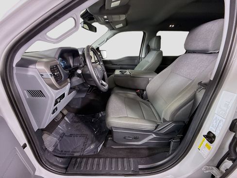 Used 2024 Ford F150 XLT image 20