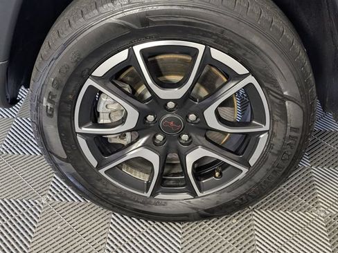 Used 2025 Jeep Compass Trailhawk AWD/4WD image 8