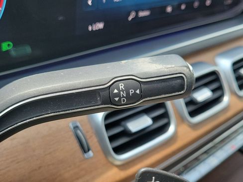 Used 2022 Mercedes-Benz GLE 350 4MATIC image 29