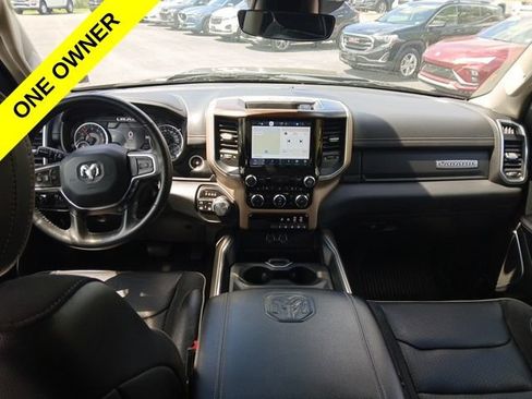 Used 2022 RAM 1500 Laramie AWD/4WD image 14