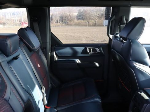 New 2025 Ford Bronco Raptor AWD/4WD image 18