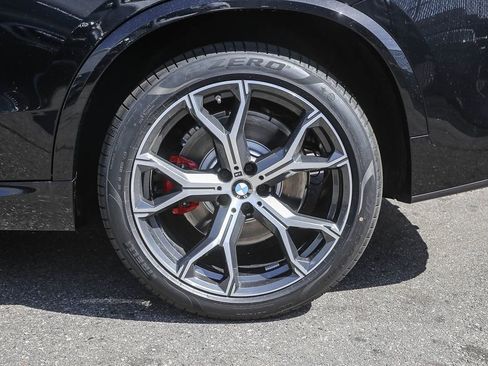New 2026 BMW X5 xDrive50e w/ M Sport Package AWD/4WD image 8