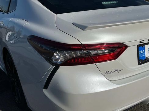 Used 2022 Toyota Camry XSE w/ Navigation Package image 11