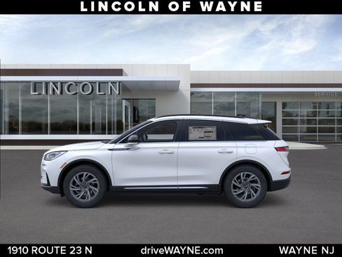 New 2026 Lincoln Corsair Premiere AWD/4WD image 3