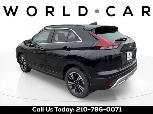 Used 2023 Mitsubishi Eclipse Cross SE image 5