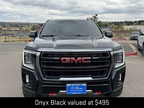 Used 2024 GMC Yukon AT4 w/ Technology Package AWD/4WD image 10