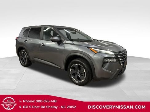 Certified 2025 Nissan Rogue SV AWD/4WD image 4