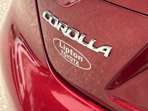 Used 2023 Toyota Corolla LE FWD image 7