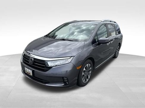 Used 2024 Honda Odyssey EX-L image 3