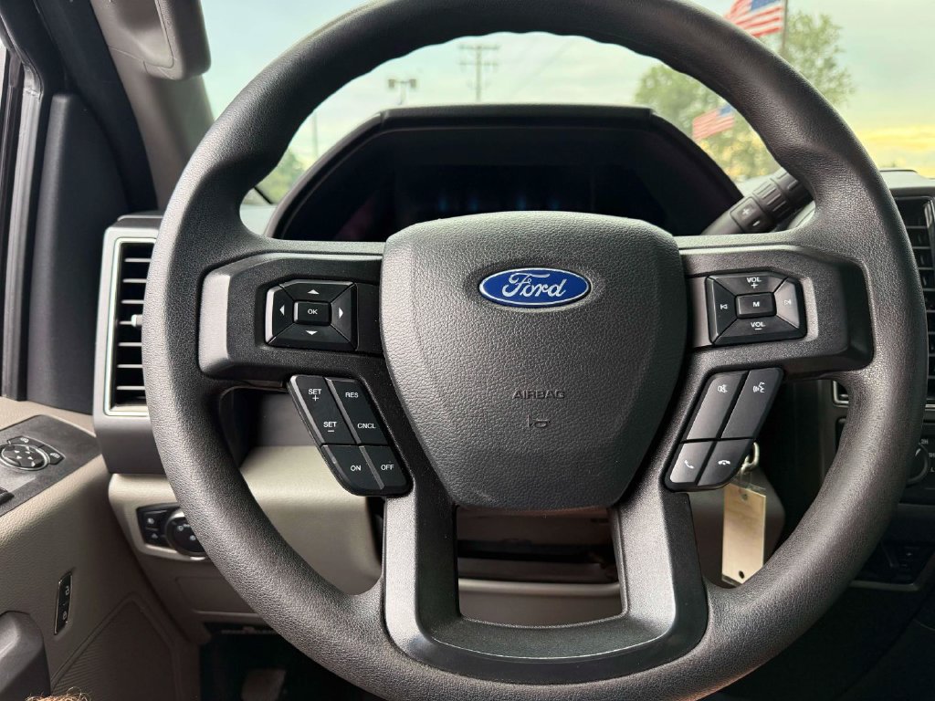 Used 2022 Ford F350 XLT w/ XLT Value Package AWD/4WD image 17