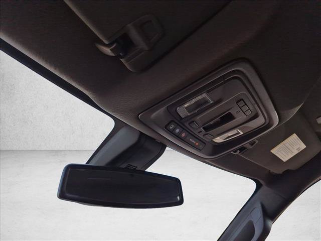 Used 2019 GMC Sierra 1500 SLT w/ SLT Premium Plus Package AWD/4WD image 22