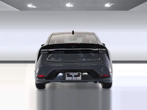 Used 2023 Toyota Prius Prime Premium image 9