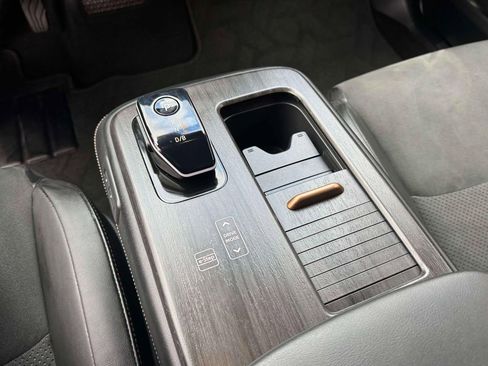 Certified 2024 Nissan Ariya AWD image 30