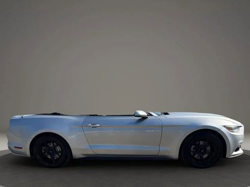 Used 2015 Ford Mustang Convertible w/ Equipment Group 051A RWD image 12