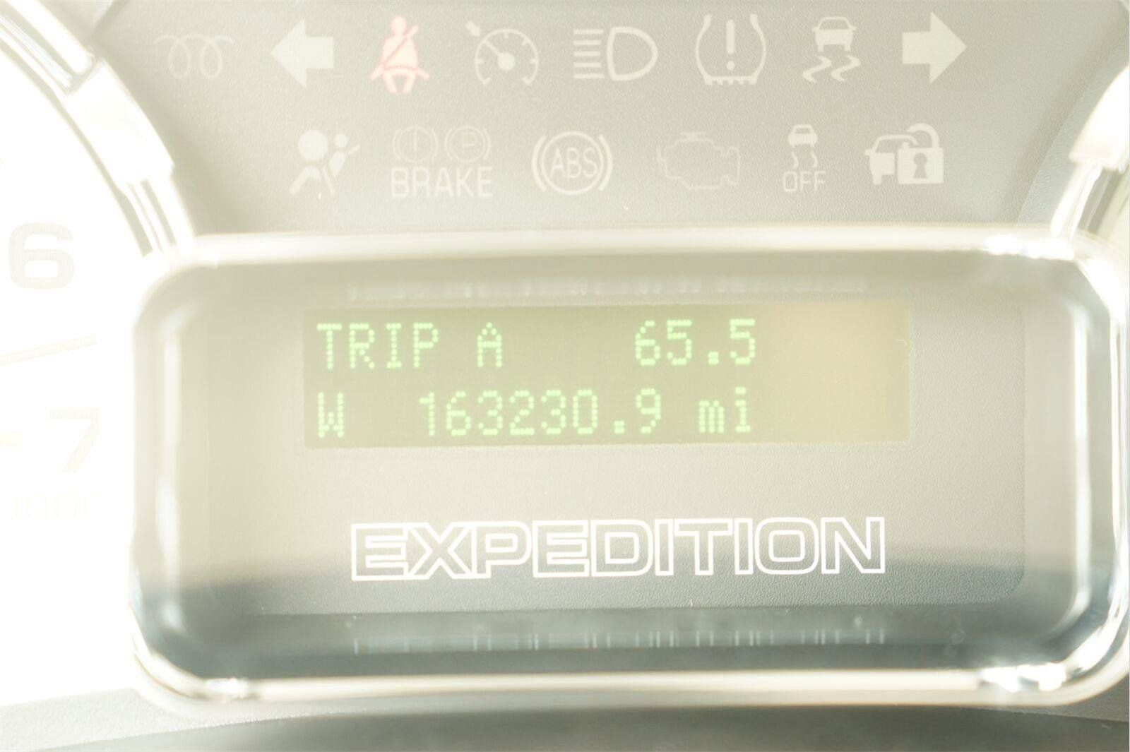 Used 2013 Ford Expedition XLT RWD image 26