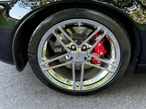 Used 2008 Chevrolet Corvette Z06 w/ Preferred Equipment Group RWD image 32