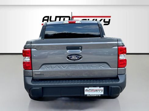 Used 2025 Ford Maverick XL FWD image 6