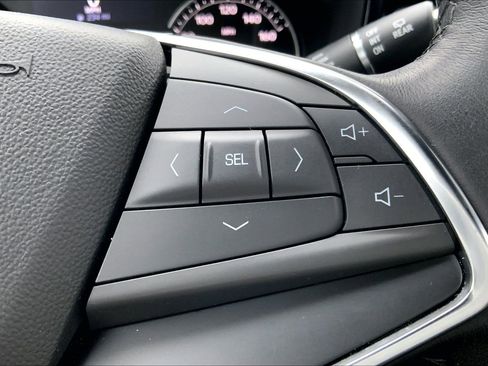 Used 2022 Cadillac XT5 Luxury image 21