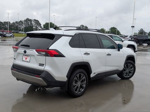 Used 2024 Toyota RAV4 Limited w/ Advanced Technology Package AWD/4WD image 5