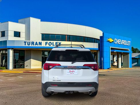 Used 2019 GMC Acadia SLT image 4