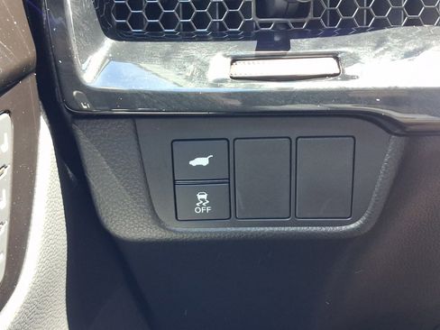 Used 2023 Honda CR-V EX-L image 29