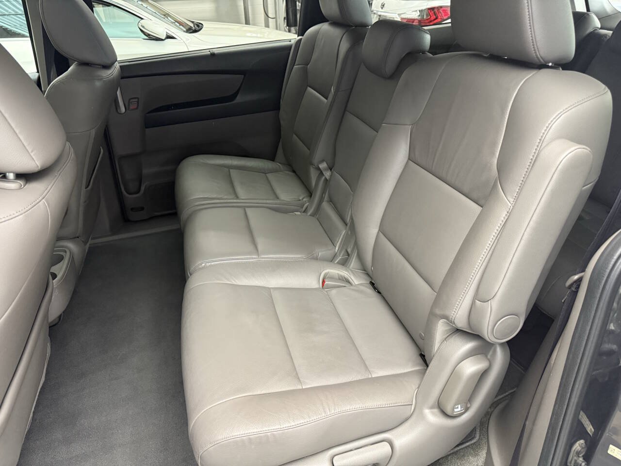 Used 2012 Honda Odyssey EX-L image 21